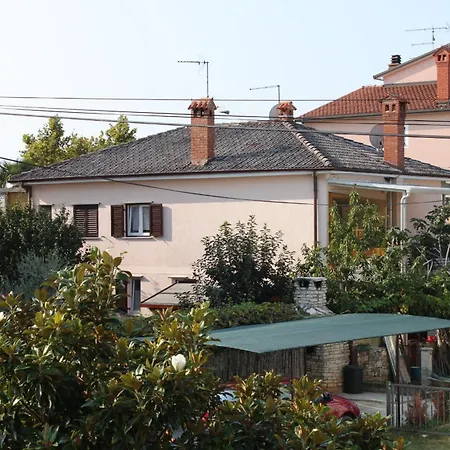 With Parking Space - 6932 Appartamento Umago