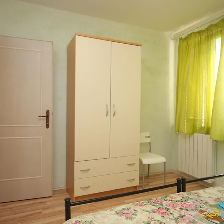 Apartmán With Parking Space - 6932
